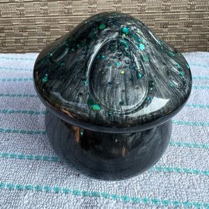 Mushroom stash jar